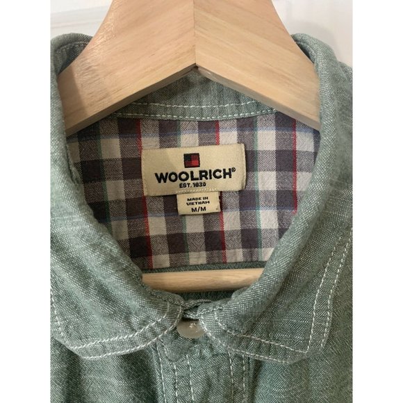 Woolrich Men’s Sz M Green Button Front Casual‎ Short Sleeve Shirt - Picture 1 of 8